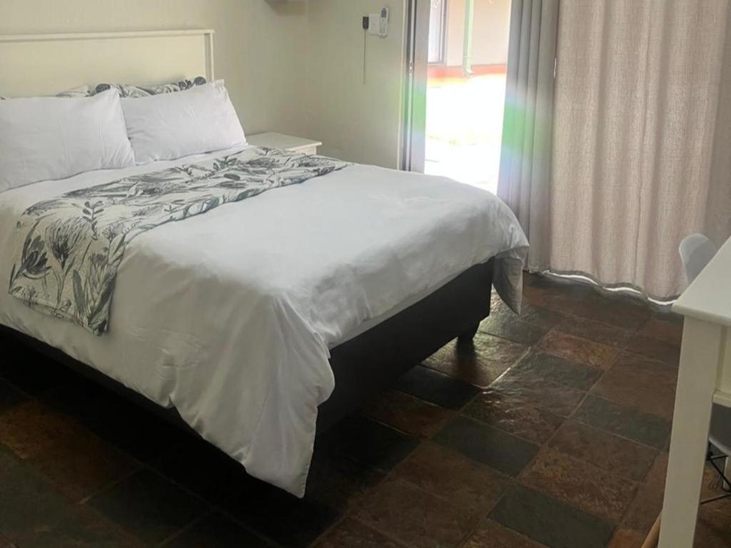 Karee Guesthouse Thabazimbi Room photo