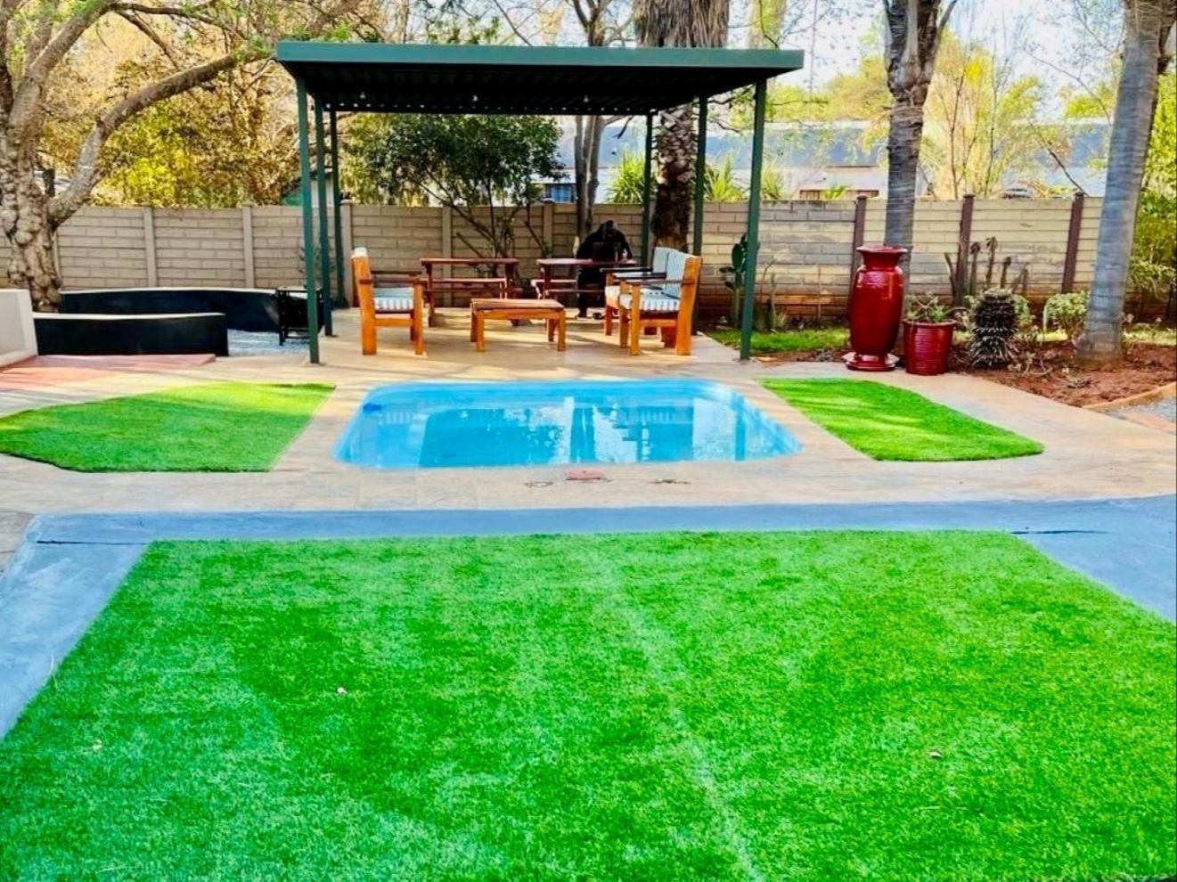 Karee Guesthouse Thabazimbi Exterior photo
